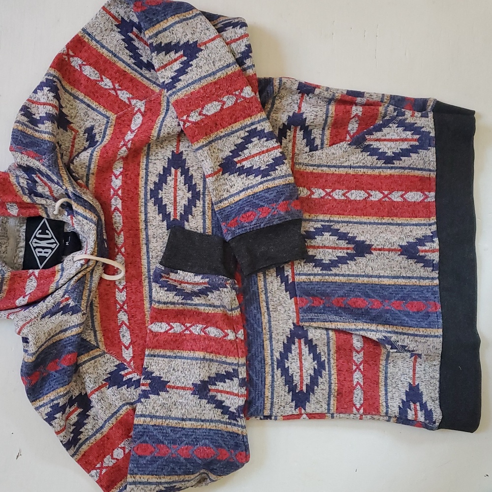 Men's Multicolor Patterned Sweater - Picture 3 of 3